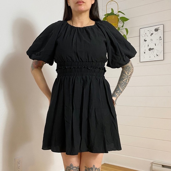 Moon river puff sleeve back cut out mini dress - Picture 3 of 7